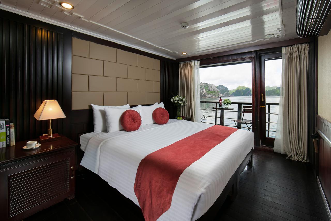 Halong Majestic Legend Cruise Hotel Ha Long Exterior photo