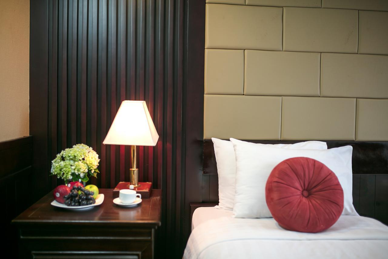 Halong Majestic Legend Cruise Hotel Ha Long Exterior photo