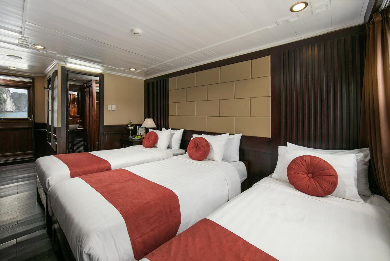 Halong Majestic Legend Cruise Hotel Ha Long Exterior photo
